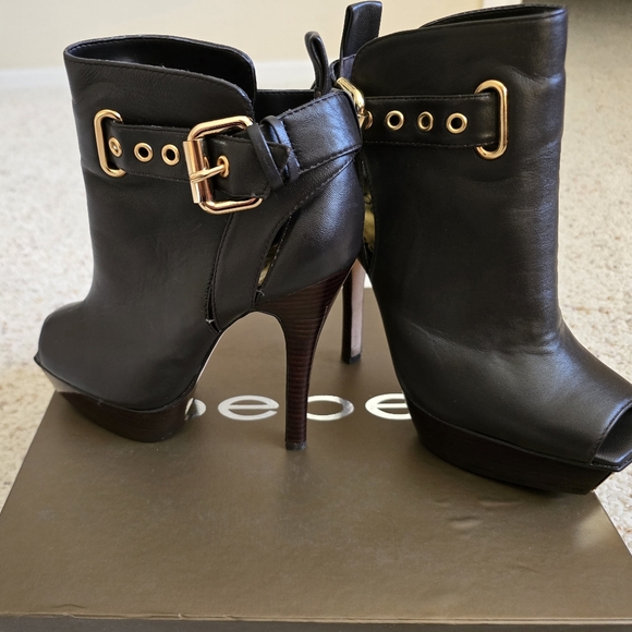 BEBE Morgan Brown Leather Ankle Boots with Gold Buckle SZ 7 - Picture 2 of 12